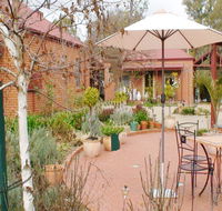 Albury Cottages - C Tourism