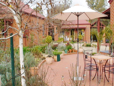 Albury Cottages - C Tourism 0