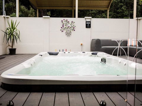 Aldgate Lodge Bed & Breakfast - C Tourism 0