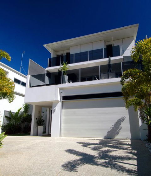 Alex Beach House - C Tourism 3