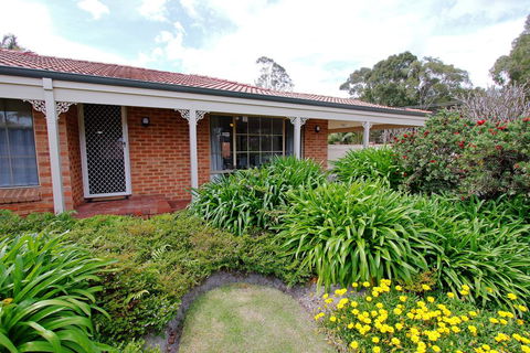 Alexandra Villa - C Tourism 1