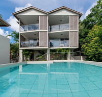 Alpha 8 on Waterson - Airlie Beach - C Tourism