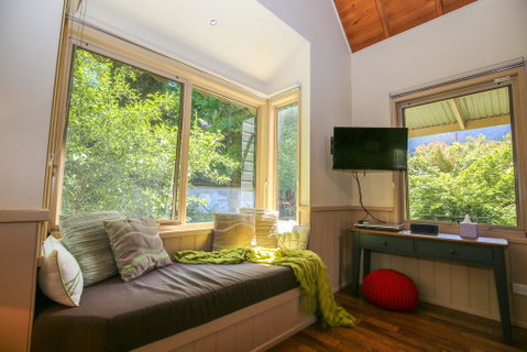 Alpine Arnica Cottage 2 - C Tourism 1