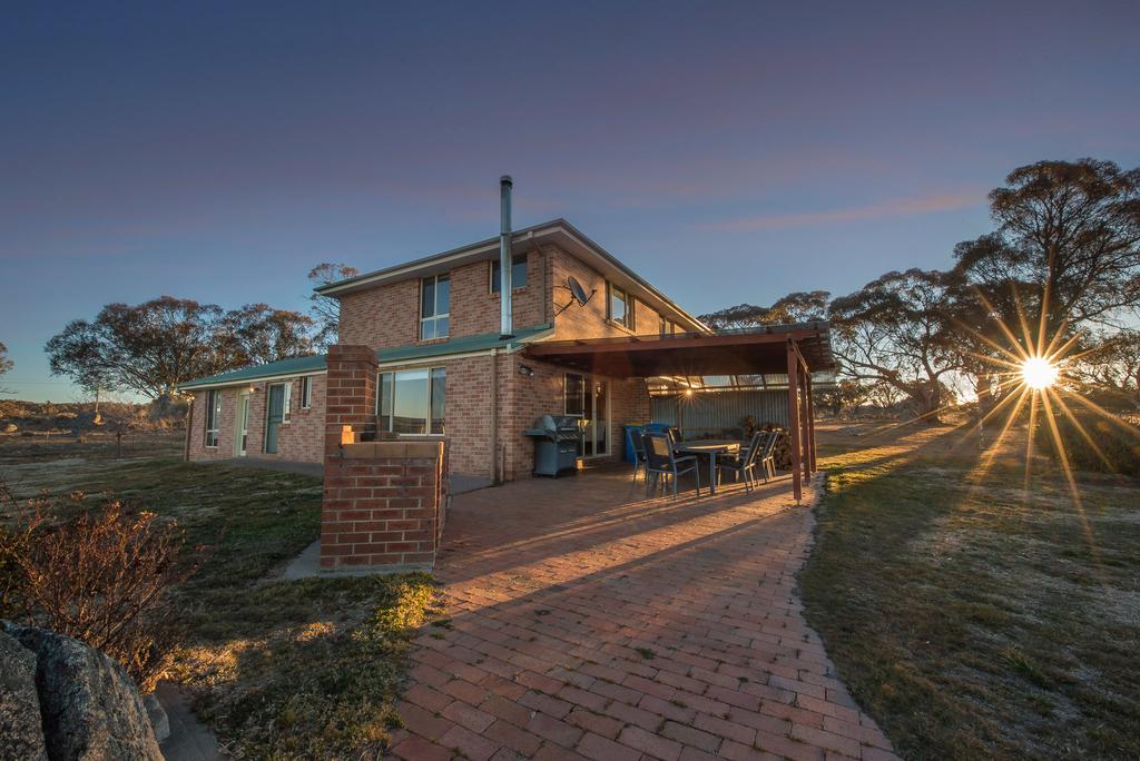 Eucumbene NSW C Tourism