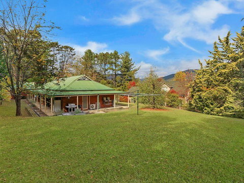 Alpine Mist - Spacious 5 Bedroom Home - C Tourism 2