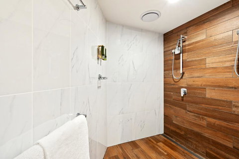 Altitude On Montville - C Tourism 2