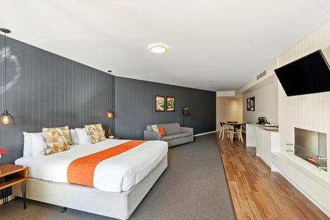 Altitude On Montville - C Tourism 3