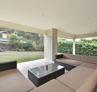 Angophora  The Vintage - C Tourism