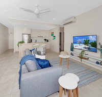 Apartment Close To The City Life on Lake 3 - C Tourism