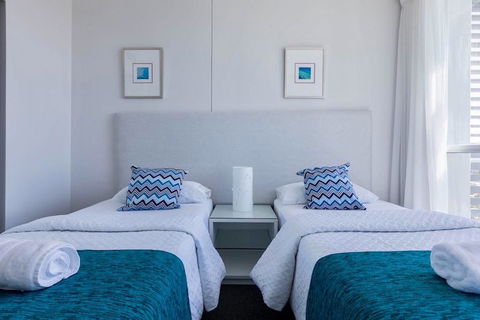 Apartment With Ocean Views - C Tourism 3
