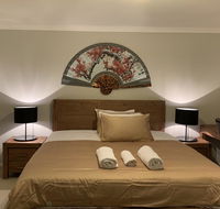 Apple House Truganina - C Tourism