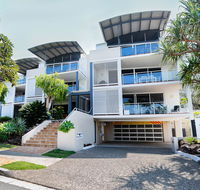 Aqua Promenade Beachfront Holiday Apartments - C Tourism