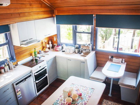 Artee House - A Bright Escape - C Tourism 1