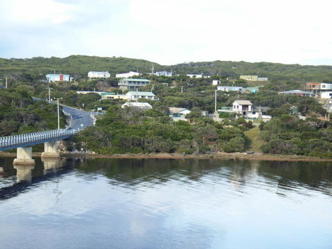 Arthur River Holiday Units - C Tourism 1