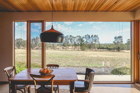 Luxury Retreat At Barham Avocados - C Tourism 3