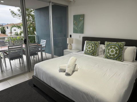 Luxury Spacious Apartment - C Tourism 3