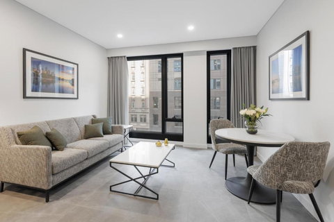 Meriton Suites Melbourne - C Tourism 0