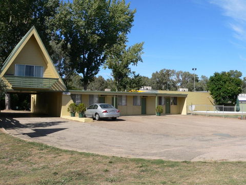 Millers Cottage Motel - C Tourism 2