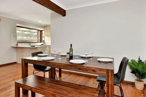 NEW PropertyBreezy Bayside Haven At Brightwaters - C Tourism 3