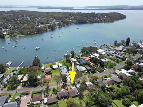 NEW PropertyBreezy Bayside Haven At Brightwaters - C Tourism 0