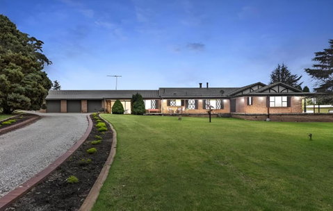 Mountain Culture Farm Stay - Pet Friendly - C Tourism 0