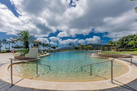 NEW! 2BR Whitsundays Oasis W/ Ocean Views - C Tourism 2