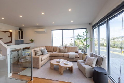 NEW Pleasant View Stays TORQUAY - C Tourism 0