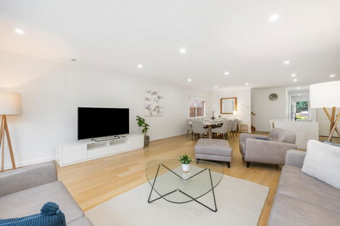 Newsom House - Stylish & Elegant Home With 4 King Beds - C Tourism 2