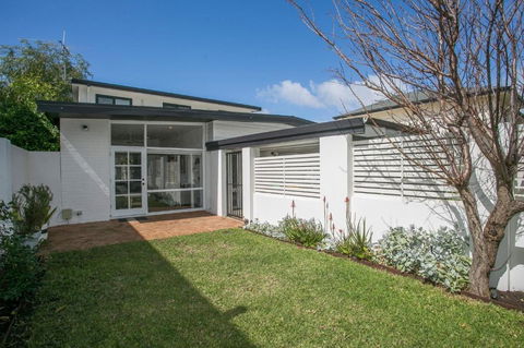 NOR214 - Northstead Coastal Charm - C Tourism 2