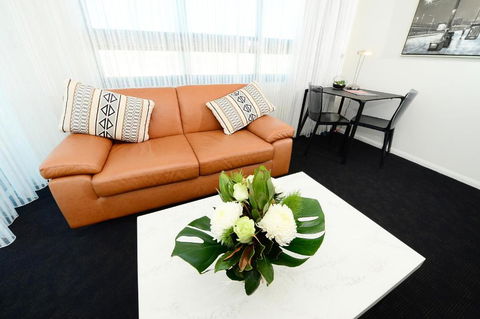 Oaks Gladstone Grand Hotel - C Tourism 3