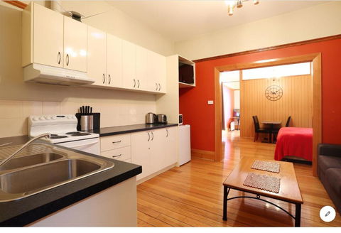NORD - North Hobart Apartments - C Tourism 1