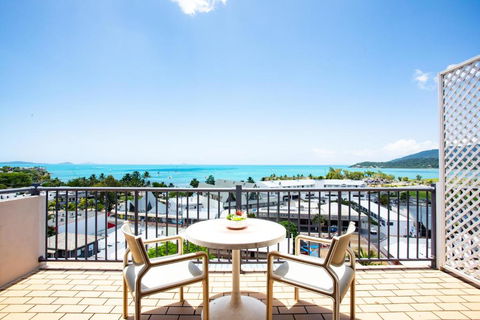 OCEAN VIEWS 10 - C Tourism 0