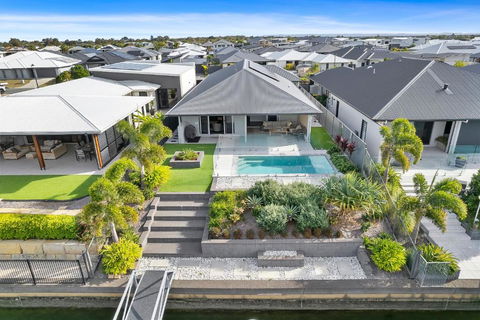 OSPREY ISLAND RETREAT - C Tourism 3