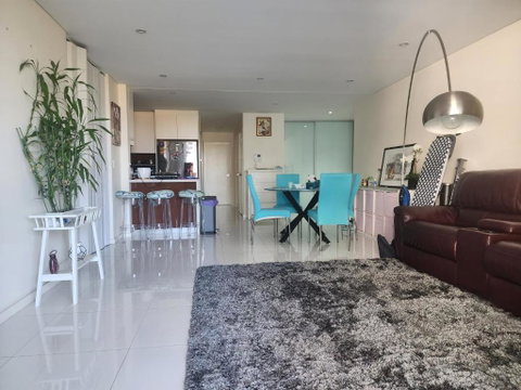 Parramatta Shared Apartment - C Tourism 3