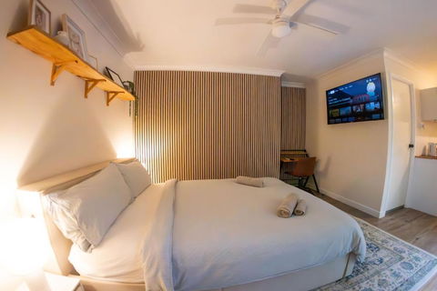 Peaceful Studio Close To Shops, Motorway, National Forest & Koalas! - C Tourism 2