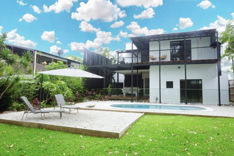 PACIFIC Stunning Coastal Home The Perfect Family Getaway - C Tourism 1