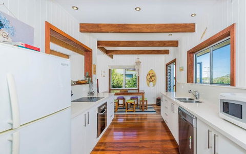 Pacifica House - C Tourism 2