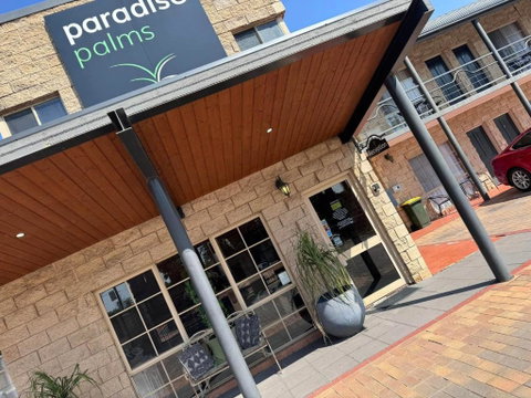 Paradise Palms - C Tourism 3
