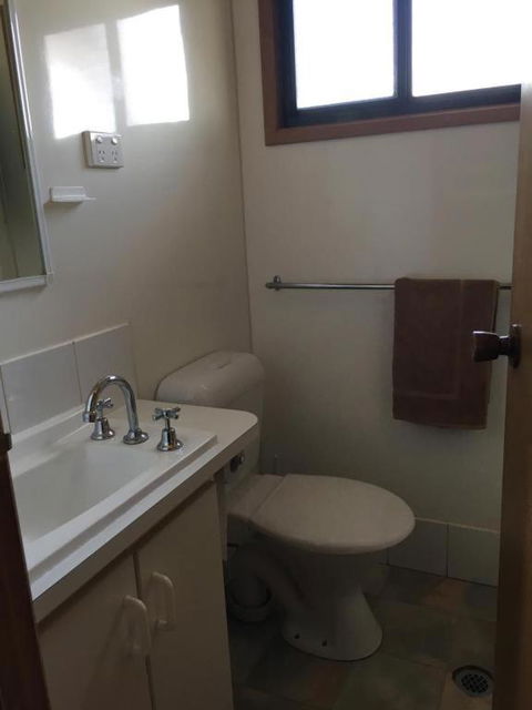 Parkes Country Cabins - C Tourism 1