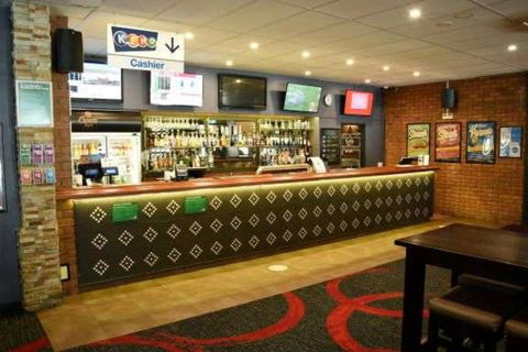 Peppermill Inn Motel - C Tourism 1
