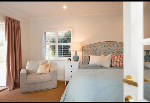 Peony Farm Pink Cottage - C Tourism 3