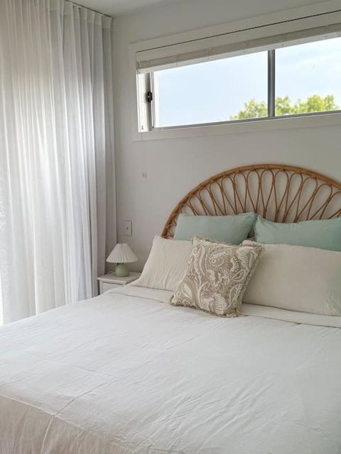 Perfect Summer Lake House - C Tourism 2