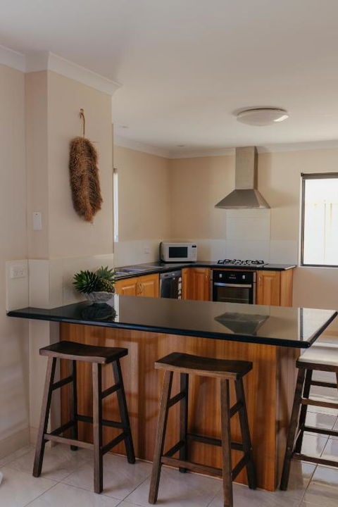 Pet Friendly Townhouse - C Tourism 3