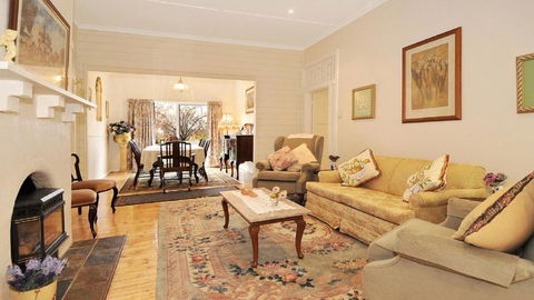 Plum Tree Cottage - C Tourism 1