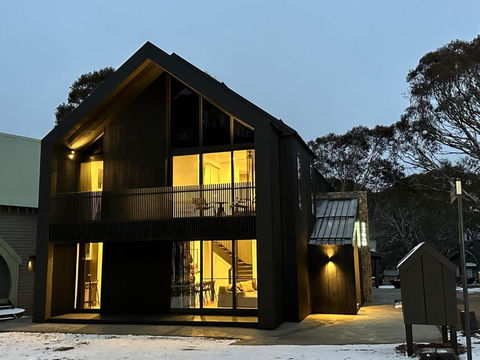 RAM, Alpine Getaways - C Tourism 1