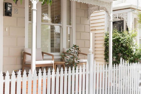 Prahran Timeless & Modern Haven, With Parking - C Tourism 0