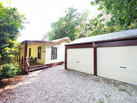 Primrose Cottage - C Tourism 0
