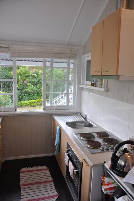 Quaint & Cosy 1 Bedroom Apartment In Queenslander. - C Tourism 3