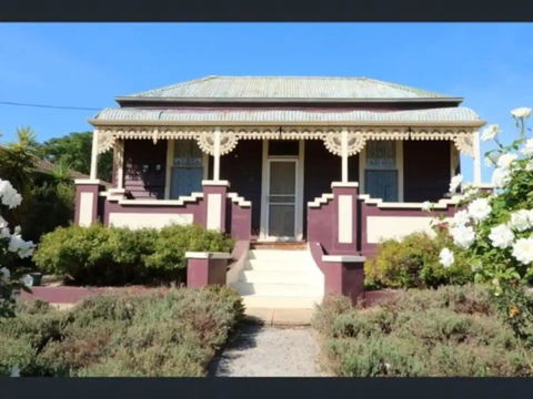 R&R Blue Diamond Luxury Cottage Maryborough, Vic - C Tourism 0