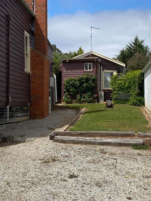 R&R Blue Diamond Luxury Studio Maryborough, Vic - C Tourism 2